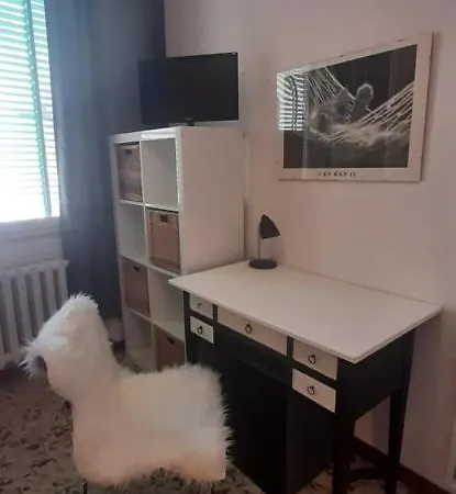 Santa Lucia 4 Homestay Florence